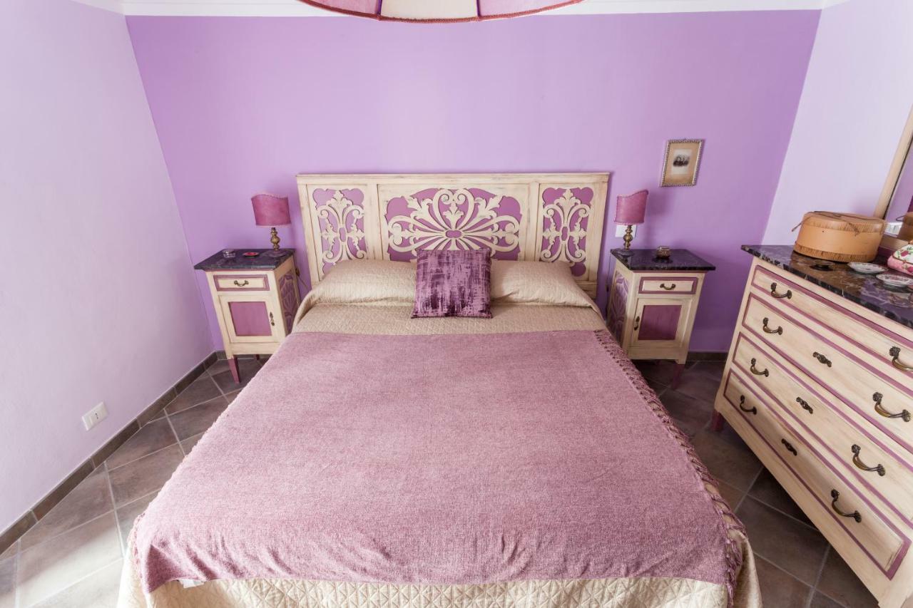 Cadelcivich - Monforte dʼAlba Buitenkant foto